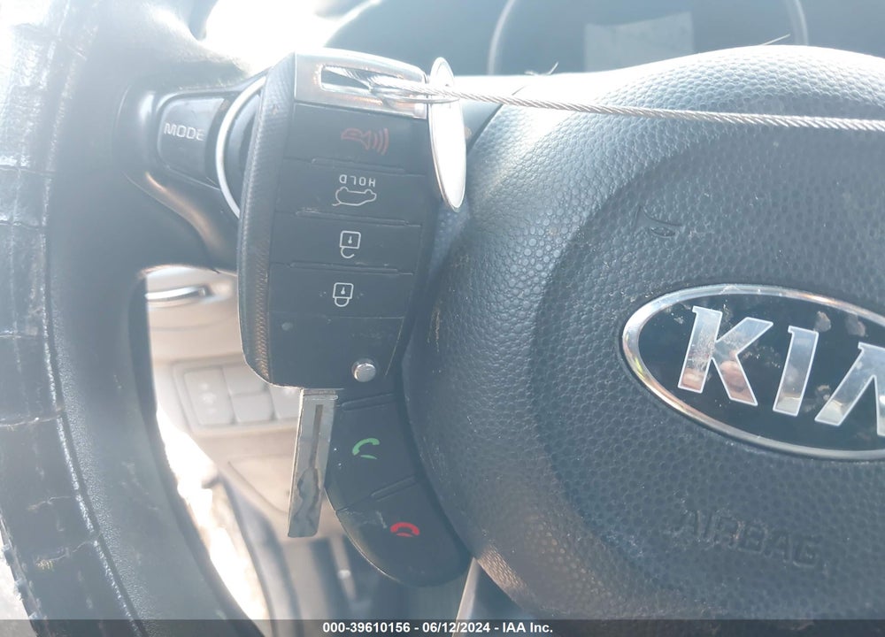 2016 KIA SOUL VIN: KNDJN2A25G7350677