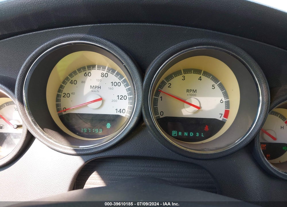 2008 DODGE CHARGER VIN: 2B3KA43R18H114024