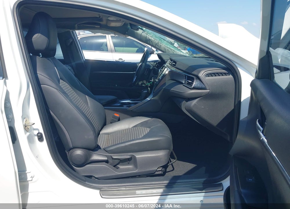 2020 TOYOTA CAMRY SE VIN: 4T1G11AK7LU869429