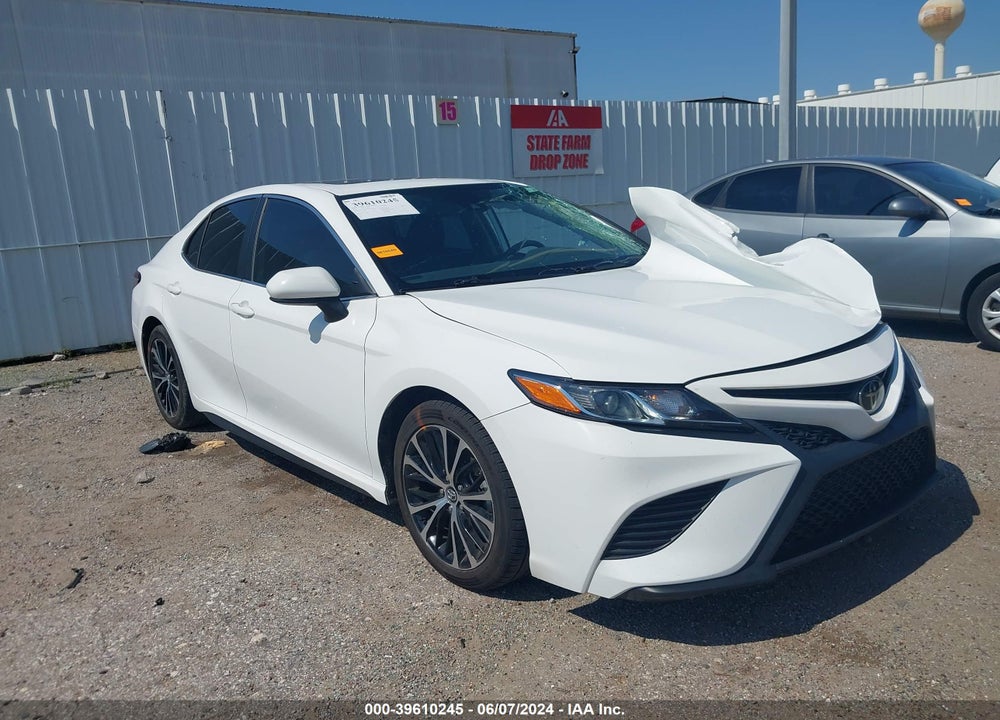 2020 TOYOTA CAMRY SE VIN: 4T1G11AK7LU869429