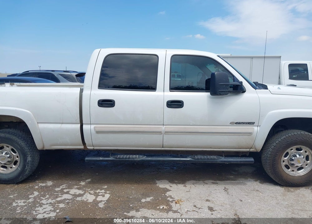 2007 CHEVROLET SILVERADO 2500HD CLASSIC LT1 VIN: 1GCHK23UX7F198746