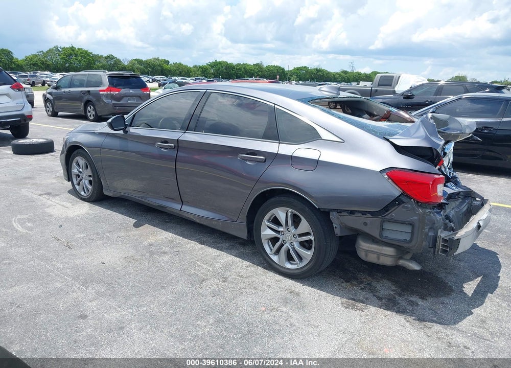 2018 HONDA ACCORD VIN: 1HGCV1F11JA018167