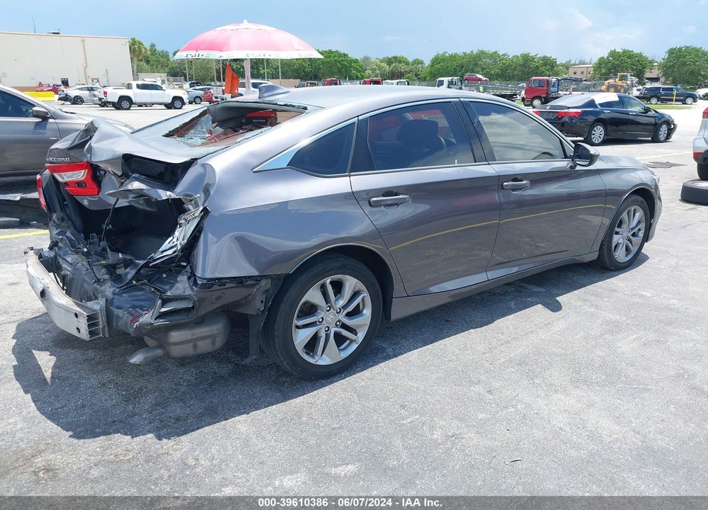 2018 HONDA ACCORD VIN: 1HGCV1F11JA018167