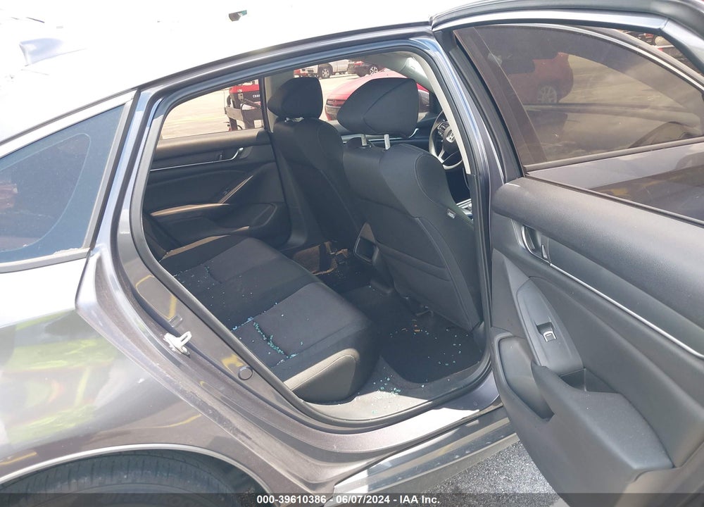 2018 HONDA ACCORD VIN: 1HGCV1F11JA018167