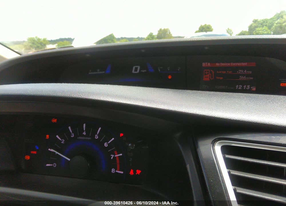 2013 HONDA CIVIC LX VIN: 19XFB2F56DE052555
