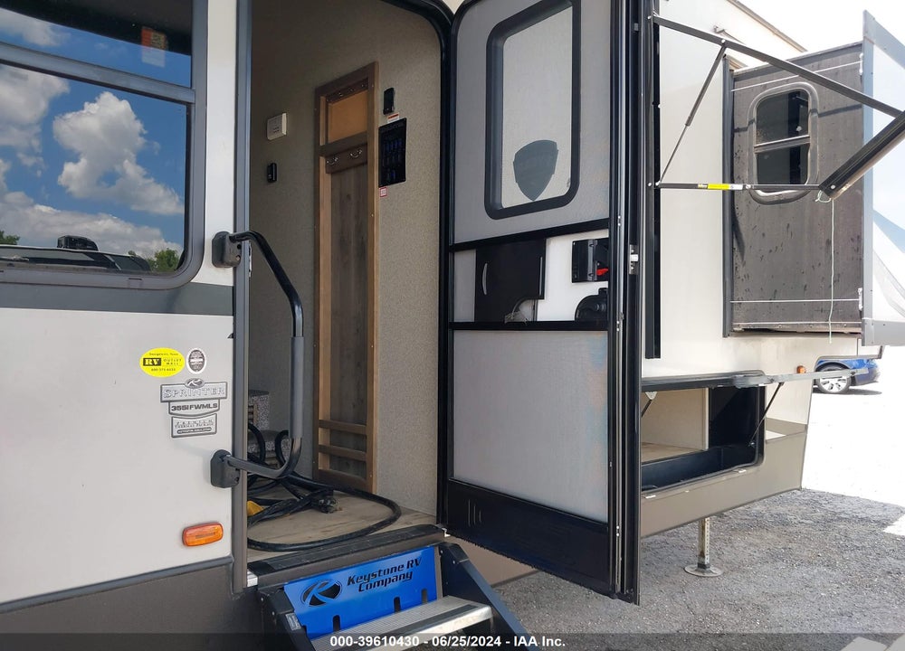 2019 KEYSTONE 3551FWMLS VIN: 4YDF35528K1531577
