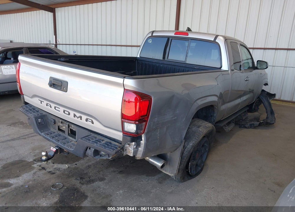 2019 TOYOTA TACOMA SR5 VIN: 5TFRX5GN2KX155242