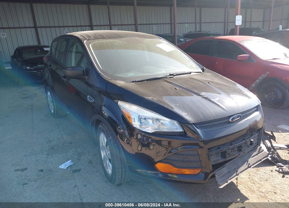2016 FORD ESCAPE S VIN: 1FMCU0F77GUC78186