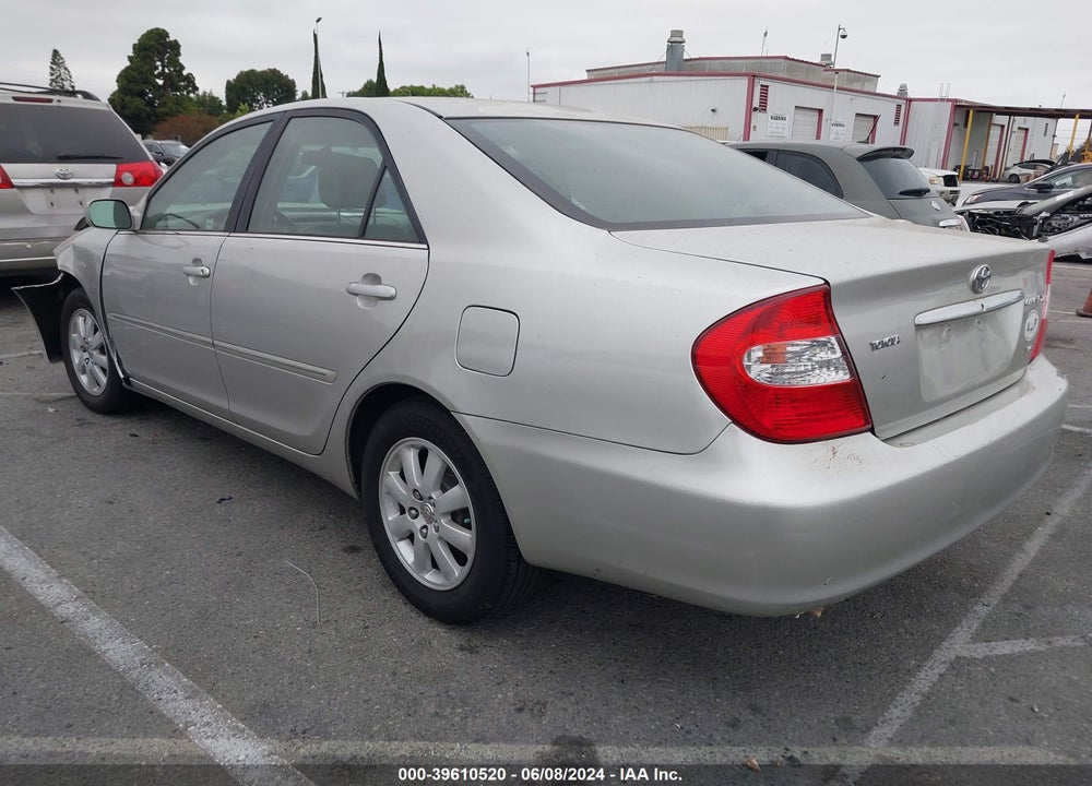 2004 TOYOTA CAMRY XLE V6 VIN: 4T1BF32K14U576651