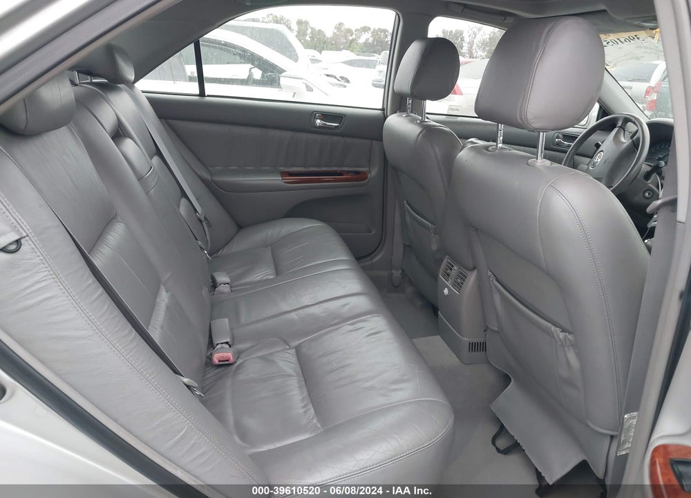 2004 TOYOTA CAMRY XLE V6 VIN: 4T1BF32K14U576651