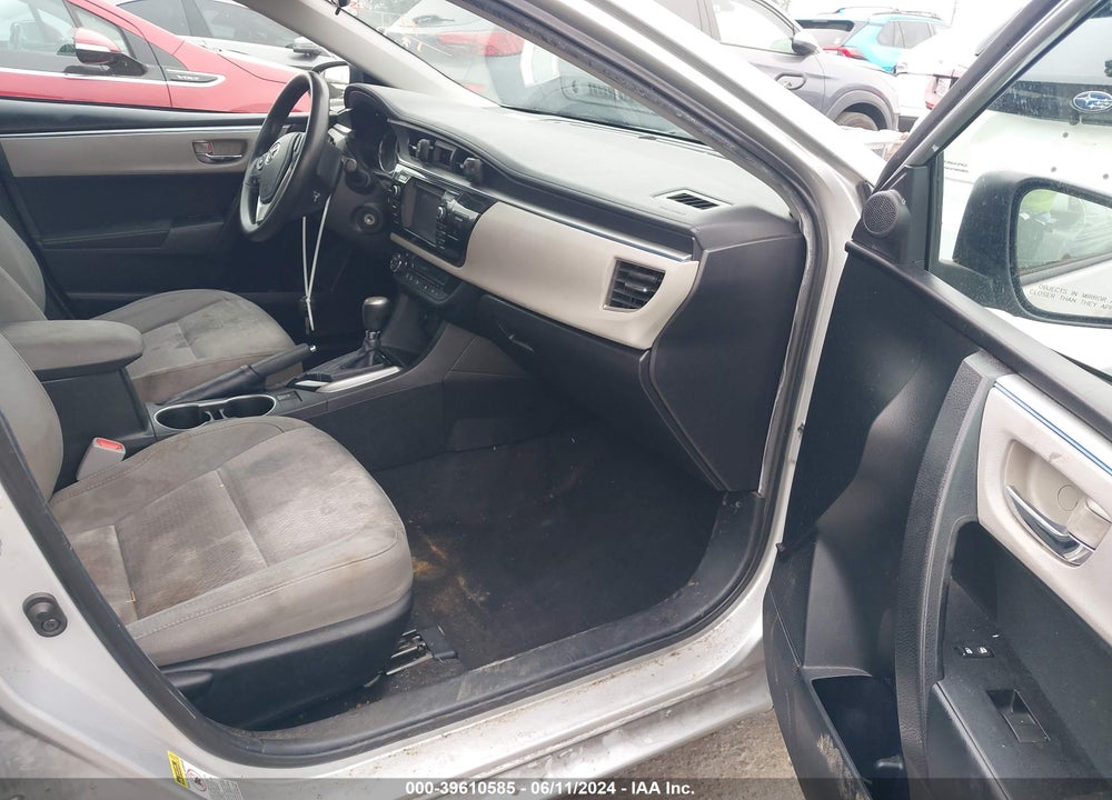 2015 TOYOTA COROLLA LE VIN: 5YFBURHE2FP325538