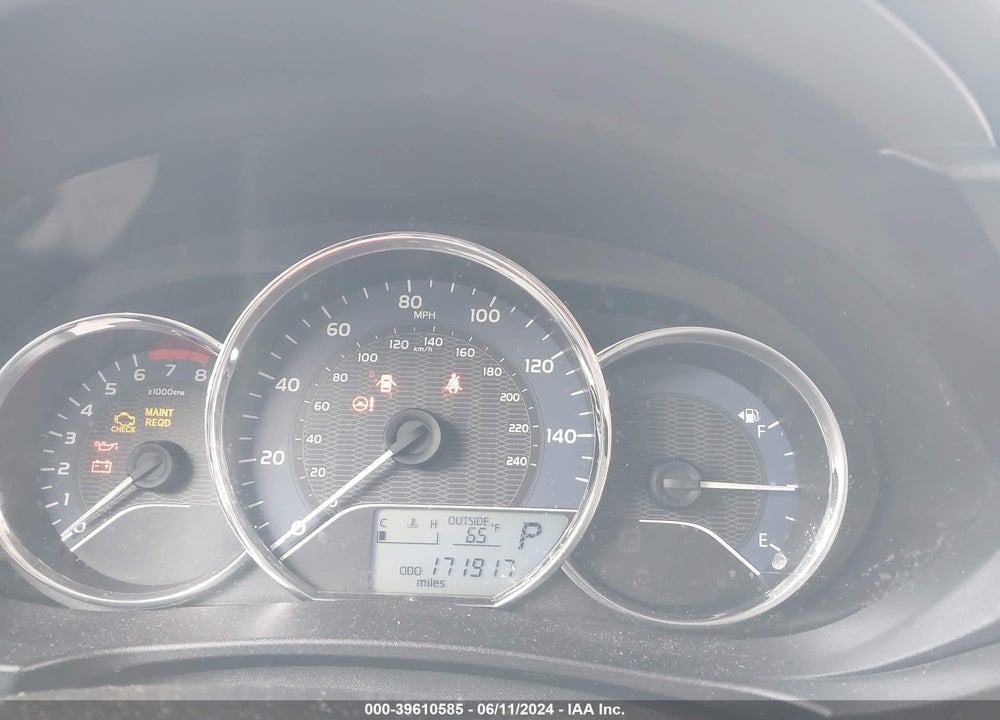 2015 TOYOTA COROLLA LE VIN: 5YFBURHE2FP325538