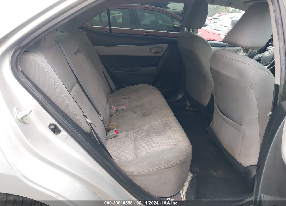 2015 TOYOTA COROLLA LE VIN: 5YFBURHE2FP325538