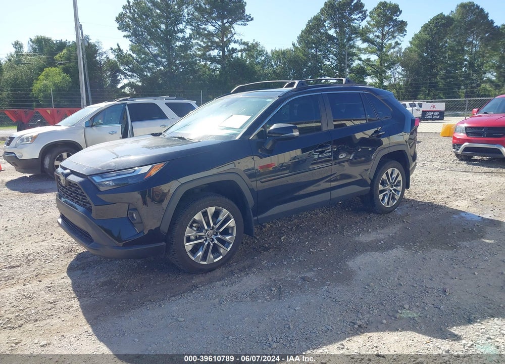 2022 TOYOTA RAV4 XLE PREMIUM VIN: 2T3C1RFV0NC205422