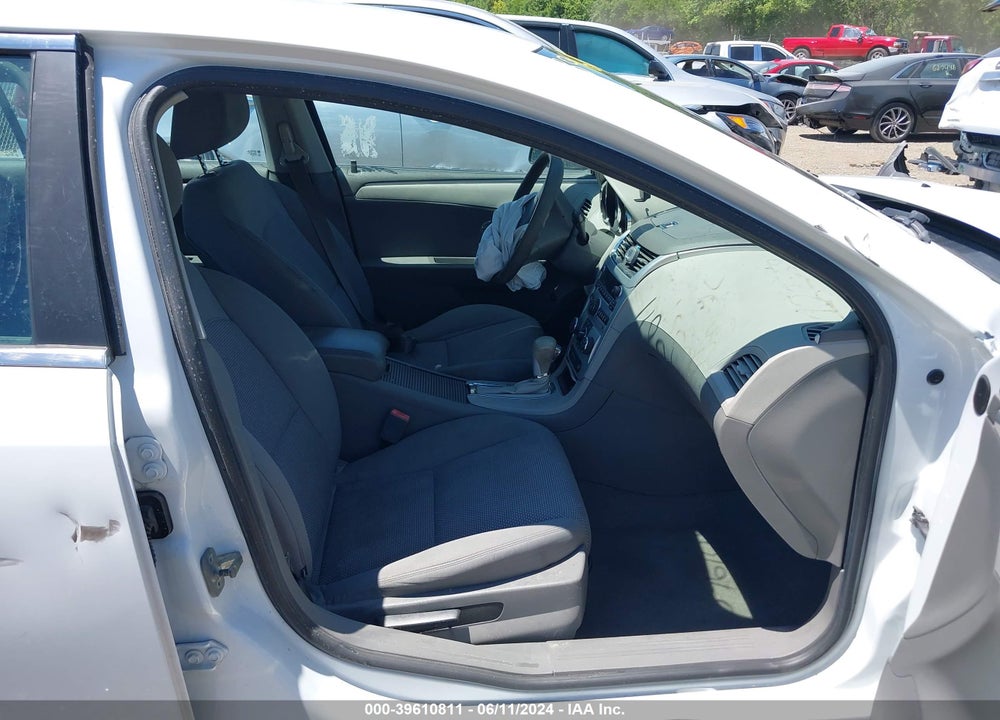 2011 CHEVROLET MALIBU LS VIN: 1G1ZA5EU7BF122358