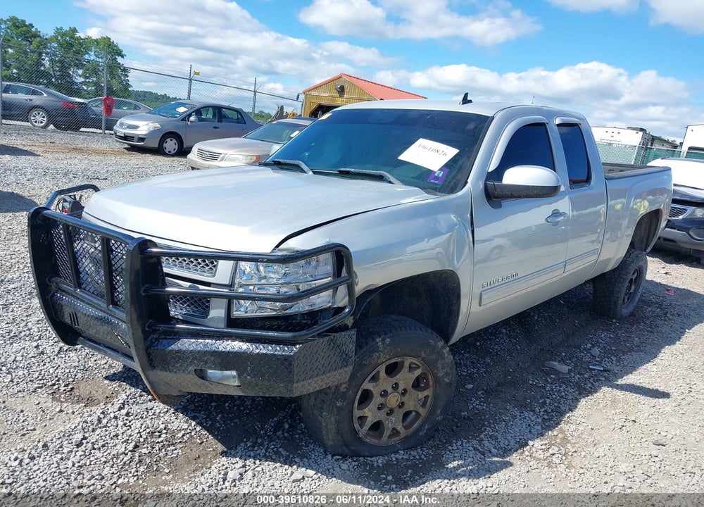 2013 CHEVROLET SILVERADO 1500 LT VIN: 1GCRKSE76DZ306544