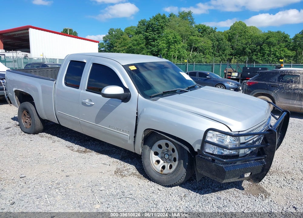 2013 CHEVROLET SILVERADO 1500 LT VIN: 1GCRKSE76DZ306544