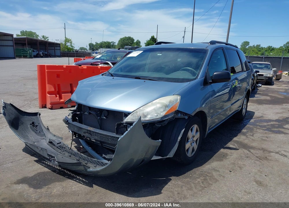 2010 TOYOTA SIENNA LE VIN: 5TDKK4CC5AS327170