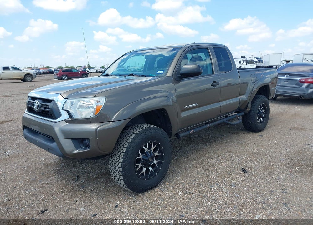 2015 TOYOTA TACOMA VIN: 5TFUX4EN4FX030465