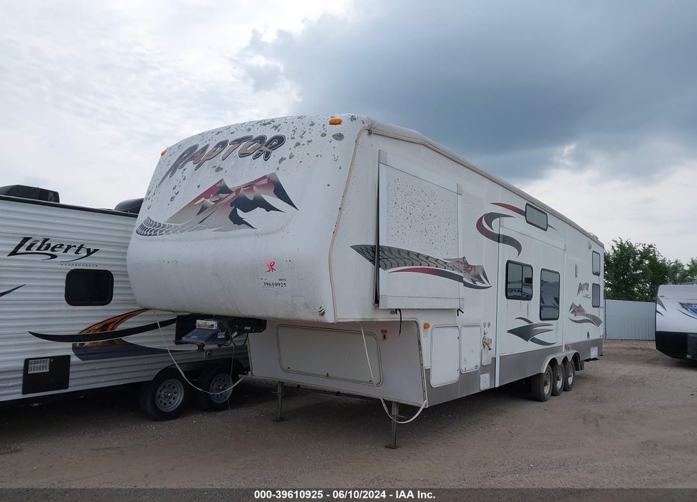 2007 RAPTOR --- VIN: 4YDF3613X7R800580