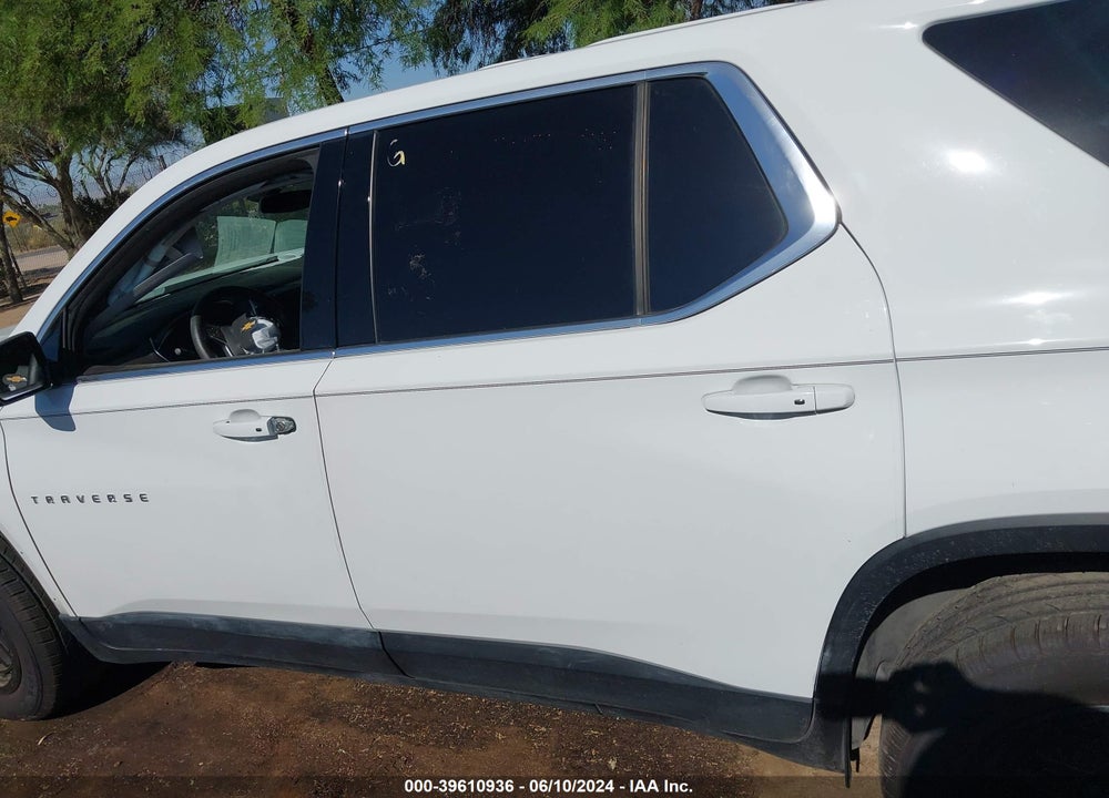 2020 CHEVROLET TRAVERSE FWD LS VIN: 1GNERFKW9LJ224728