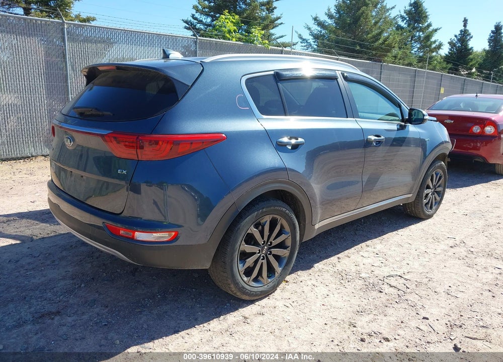 2018 KIA SPORTAGE EX VIN: KNDPNCAC8J7409060