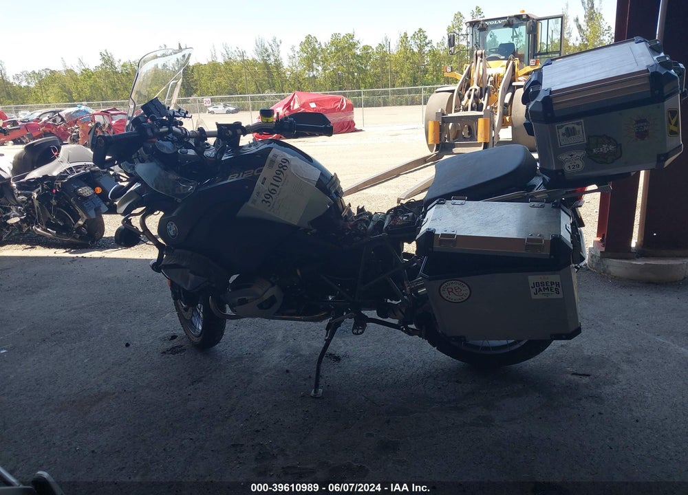 2012 BMW R1200 GS ADVENTURE VIN: WB1048000CZX68044