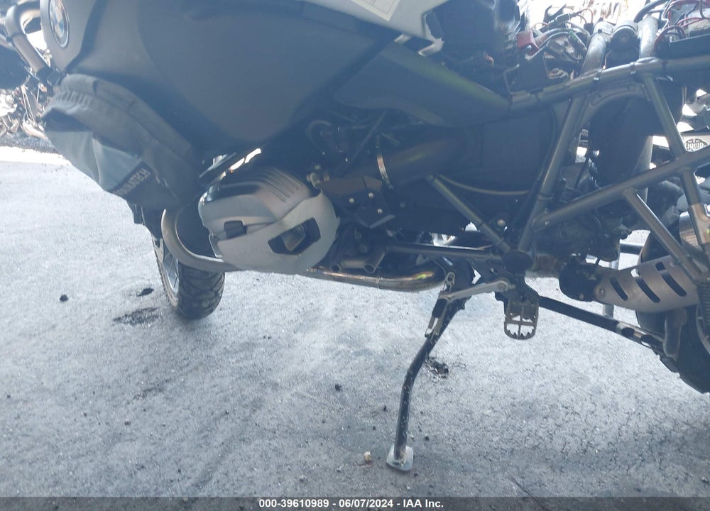 2012 BMW R1200 GS ADVENTURE VIN: WB1048000CZX68044