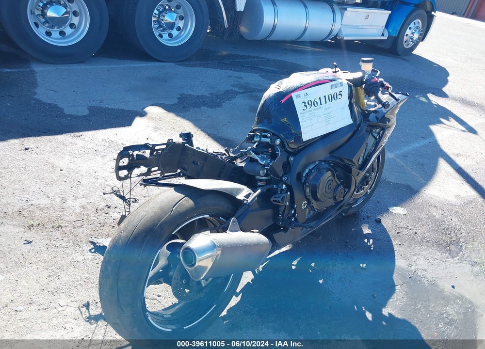 2020 SUZUKI GSX-R750 VIN: JS1GR7MA7L7100859