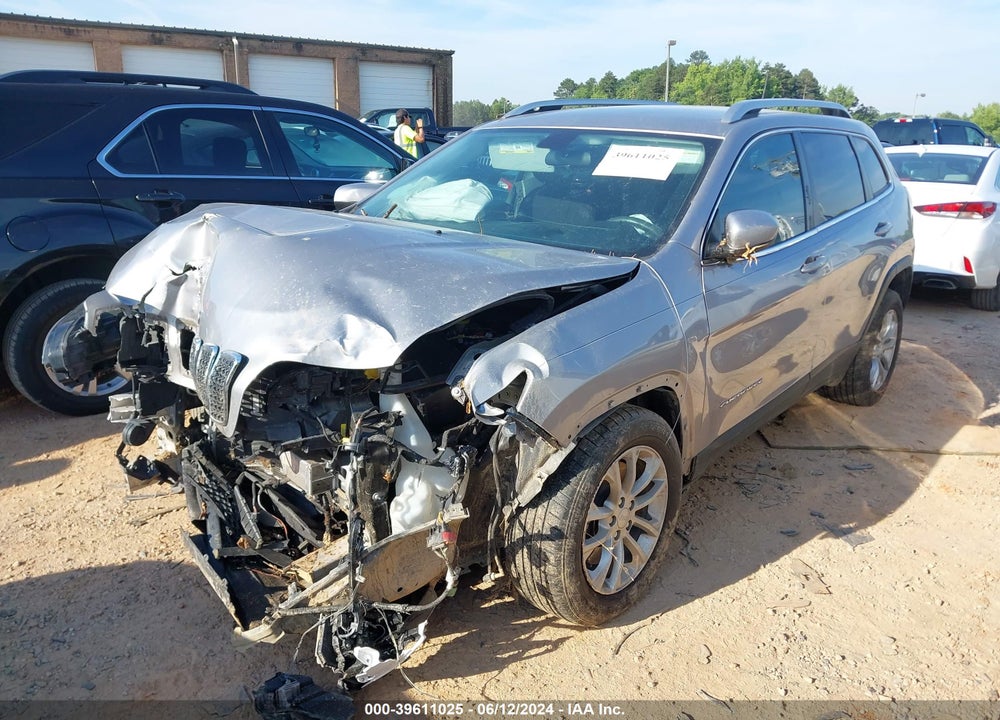2019 JEEP CHEROKEE LATITUDE FWD VIN: 1C4PJLCB4KD144074