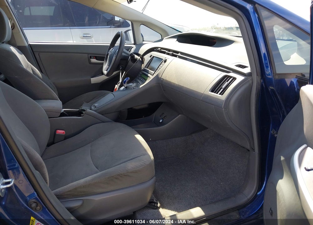 2011 TOYOTA PRIUS THREE VIN: JTDKN3DU6B0300329