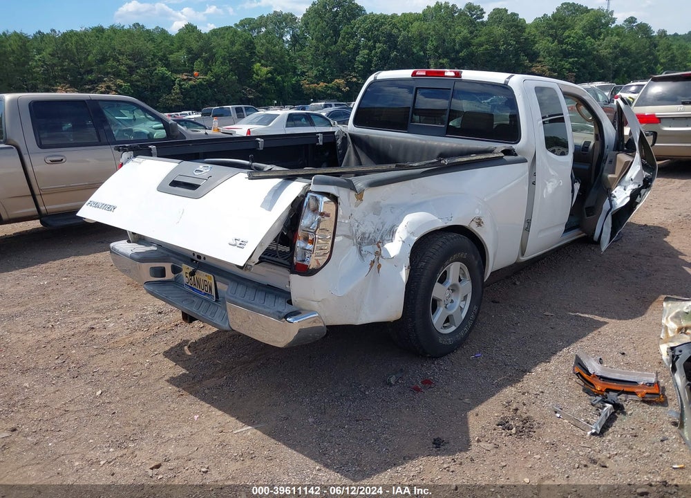 2005 NISSAN FRONTIER SE VIN: 1N6AD06U05C427331