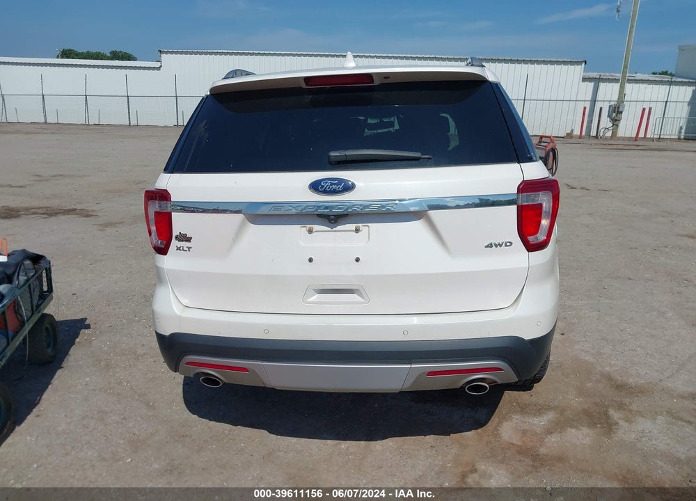 2017 FORD EXPLORER XLT VIN: 1FM5K8D88HGE37399