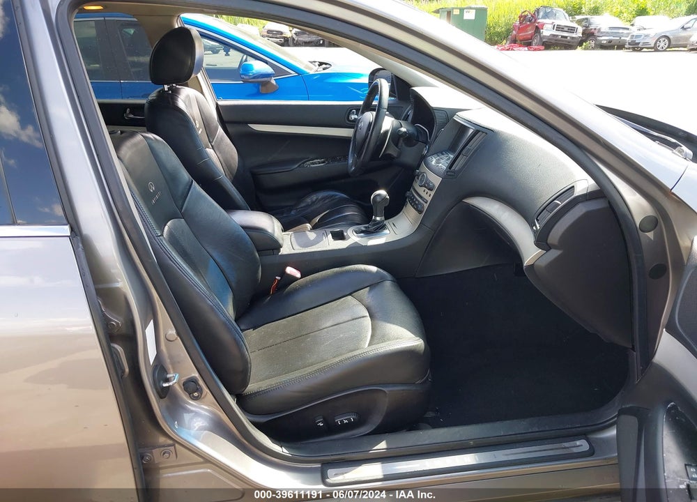 2008 INFINITI G35 JOURNEY VIN: JNKBV61E58M204433