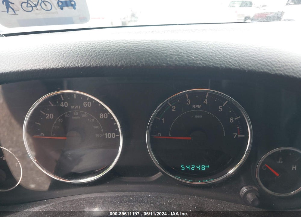 2018 JEEP WRANGLER JK UNLIMITED SAHARA 4X4 VIN: 1C4HJWEG5JL927018