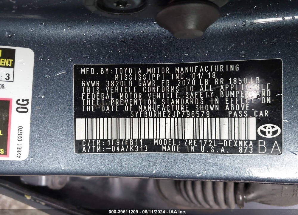 2018 TOYOTA COROLLA LE VIN: 5YFBURHE2JP796579