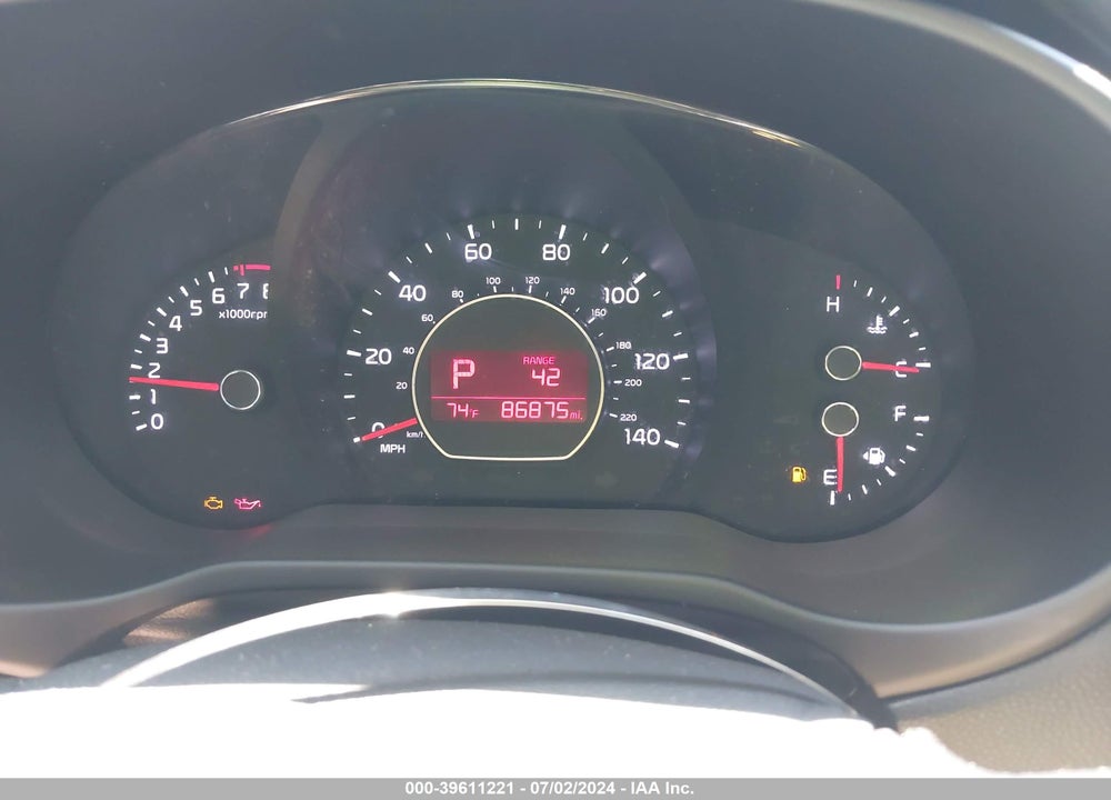 2018 KIA SOUL VIN: KNDJN2A28J7523325
