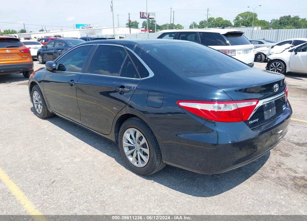 2017 TOYOTA CAMRY LE VIN: 4T1BF1FK6HU447809