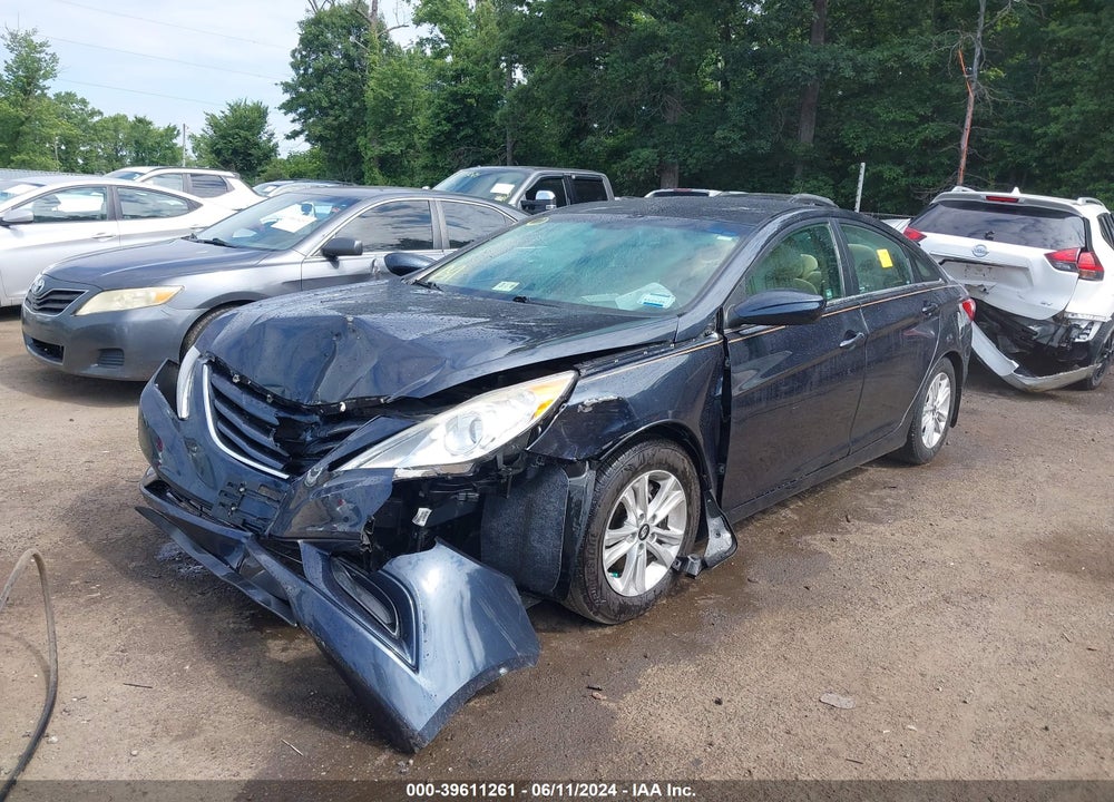 2013 HYUNDAI SONATA GLS VIN: 5NPEB4AC9DH648185