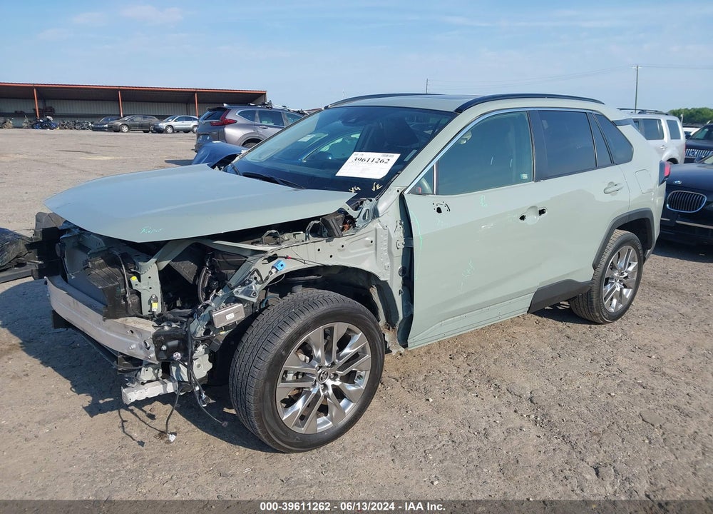 2021 TOYOTA RAV4 XLE PREMIUM VIN: JTMC1RFV4MD074537