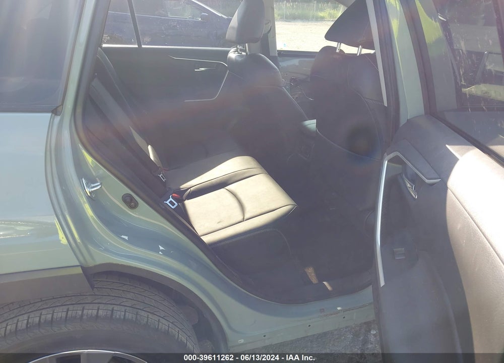 2021 TOYOTA RAV4 XLE PREMIUM VIN: JTMC1RFV4MD074537