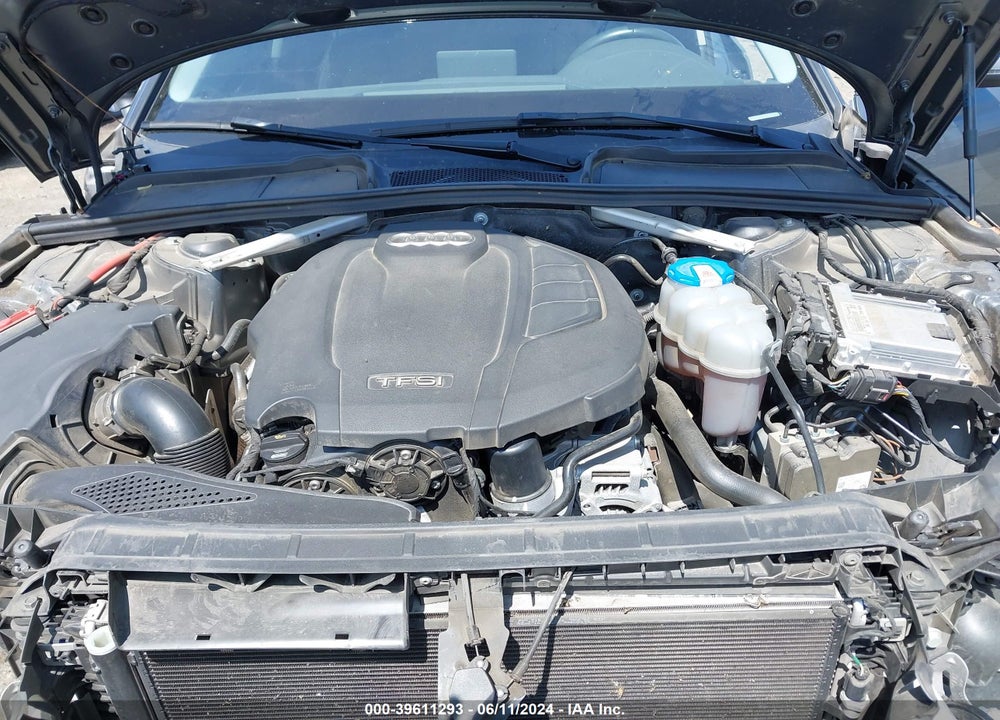 2018 AUDI A4 2.0T TECH ULTRA PREMIUM/2.0T ULTRA PREMIUM VIN: WAUKMAF44JA174448