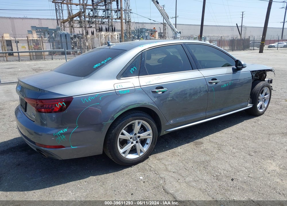 2018 AUDI A4 2.0T TECH ULTRA PREMIUM/2.0T ULTRA PREMIUM VIN: WAUKMAF44JA174448