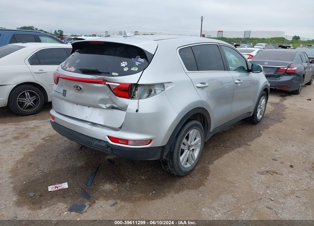 2018 KIA SPORTAGE LX VIN: KNDPM3ACXJ7481901