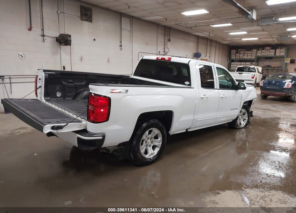 2017 CHEVROLET SILVERADO 1500 2LT VIN: 1GCVKREC4HZ269066