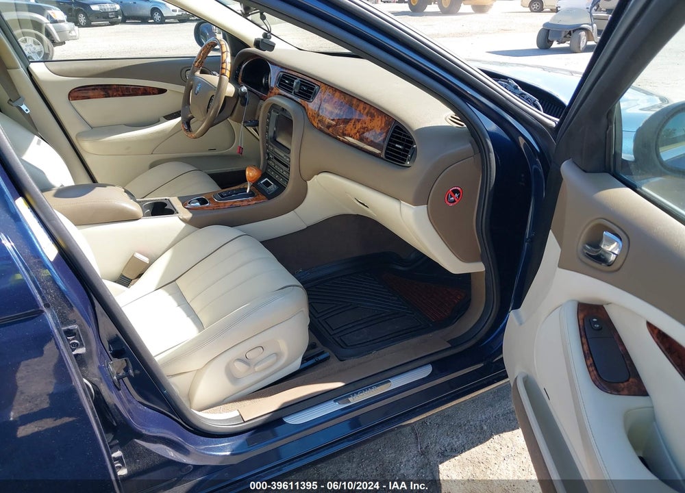 2007 JAGUAR S-TYPE VIN: SAJWA01BX7HN78059