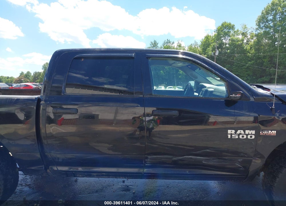 2016 RAM 1500 EXPRESS VIN: 3C6RR7KT9GG136900