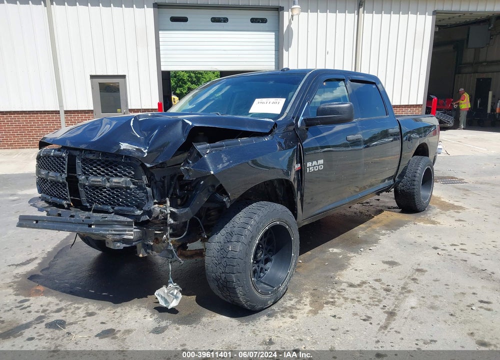 2016 RAM 1500 EXPRESS VIN: 3C6RR7KT9GG136900
