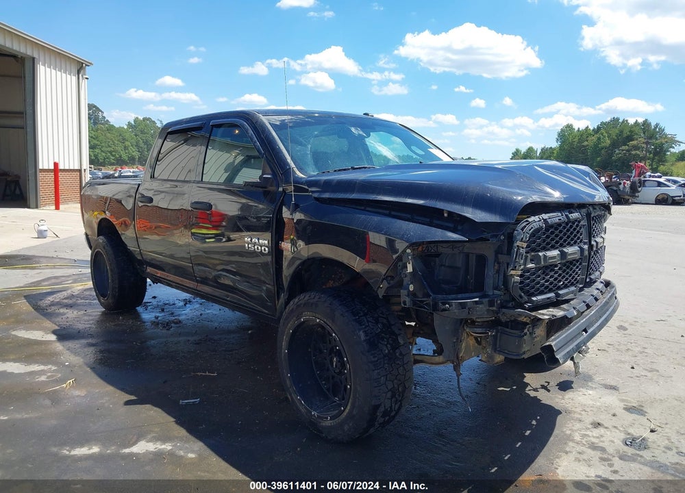 2016 RAM 1500 EXPRESS VIN: 3C6RR7KT9GG136900