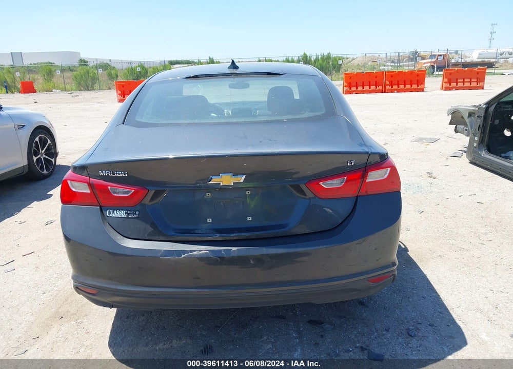 2018 CHEVROLET MALIBU LT VIN: 1G1ZD5STXJF237022